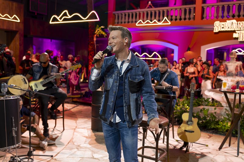 Michel Teló abre o Cruz das Posses Rodeio Fest 2026 com grandes sucessos e muita animação